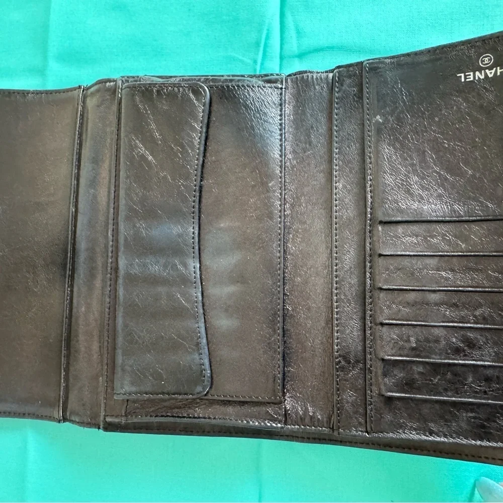 Chanel Black Quilted Leather Wallet